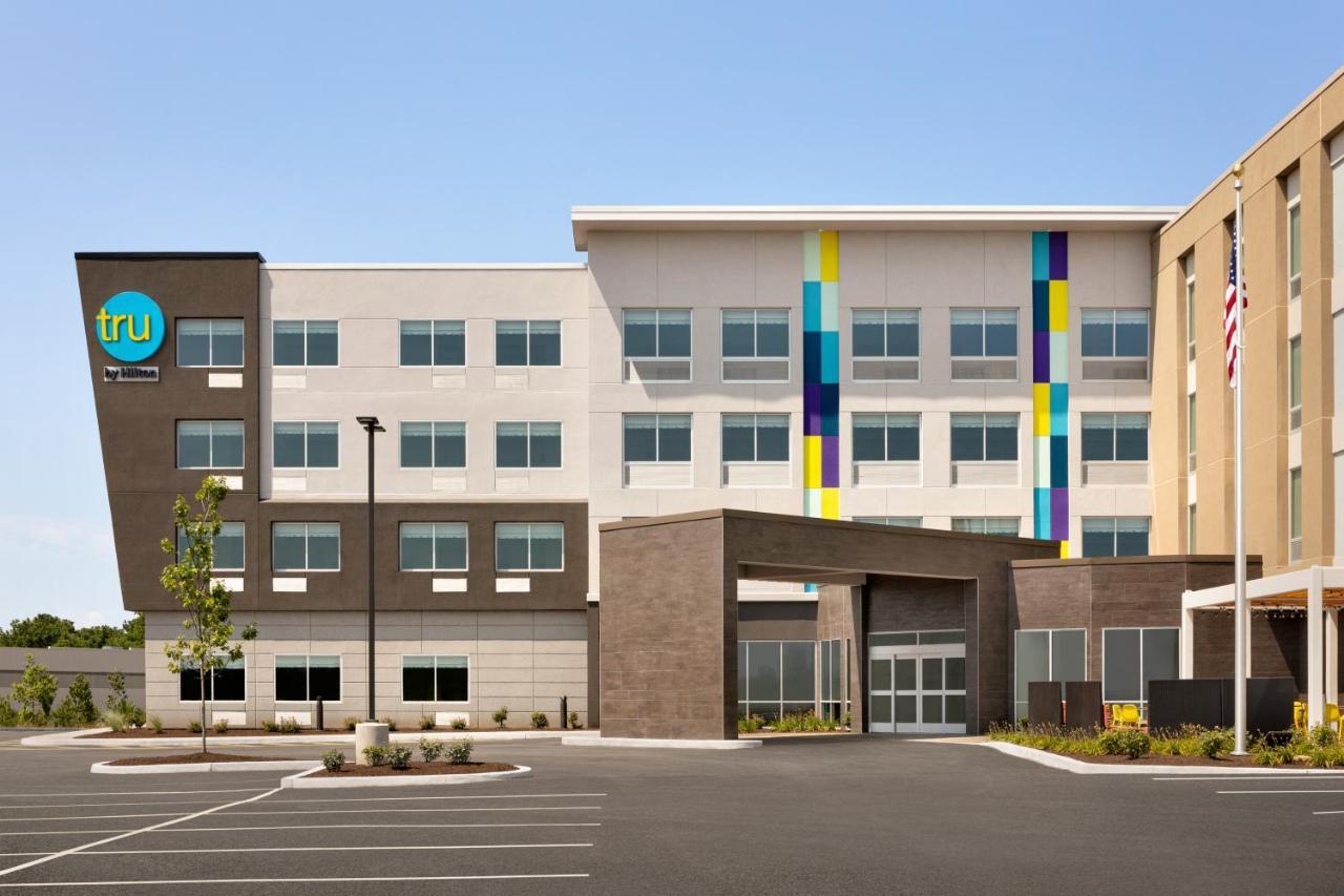 Tru By Hilton Easton Hotel Exterior photo